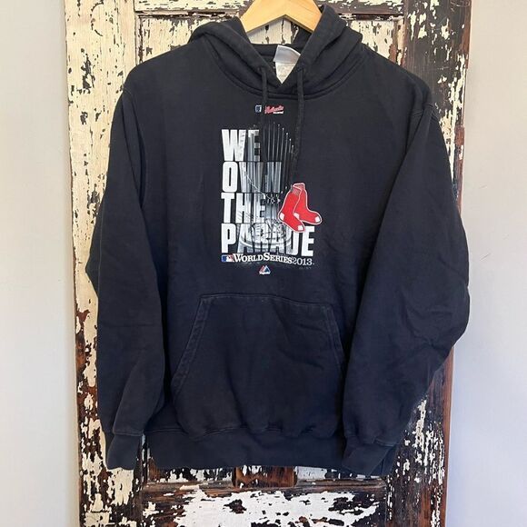 Men’s We Own The Parade 2013 World Series Boston Red Sox hoodie. Size small - Picture 1 of 7